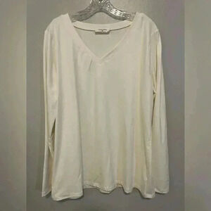 Zanana long sleeve top